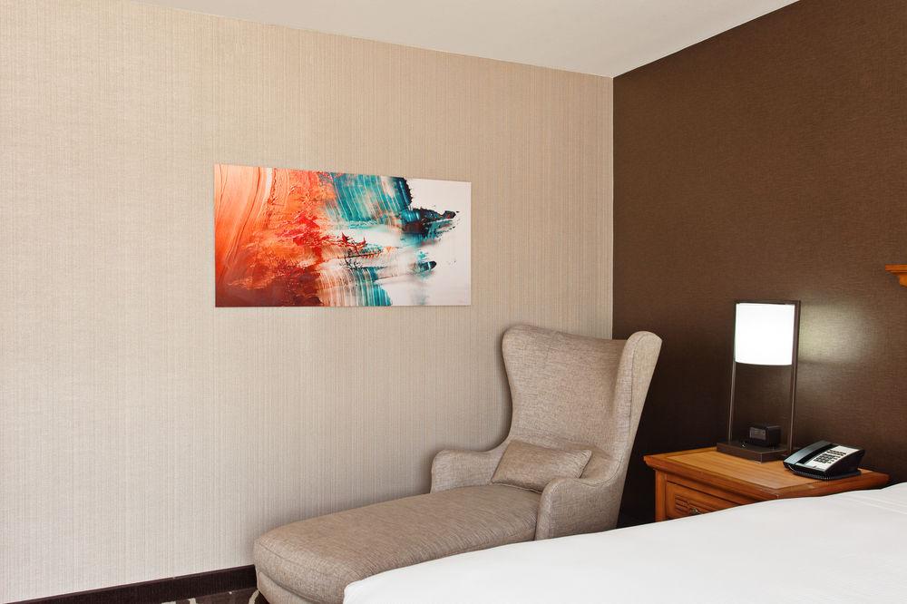 Doubletree By Hilton San Bernardino Hotel Ngoại thất bức ảnh