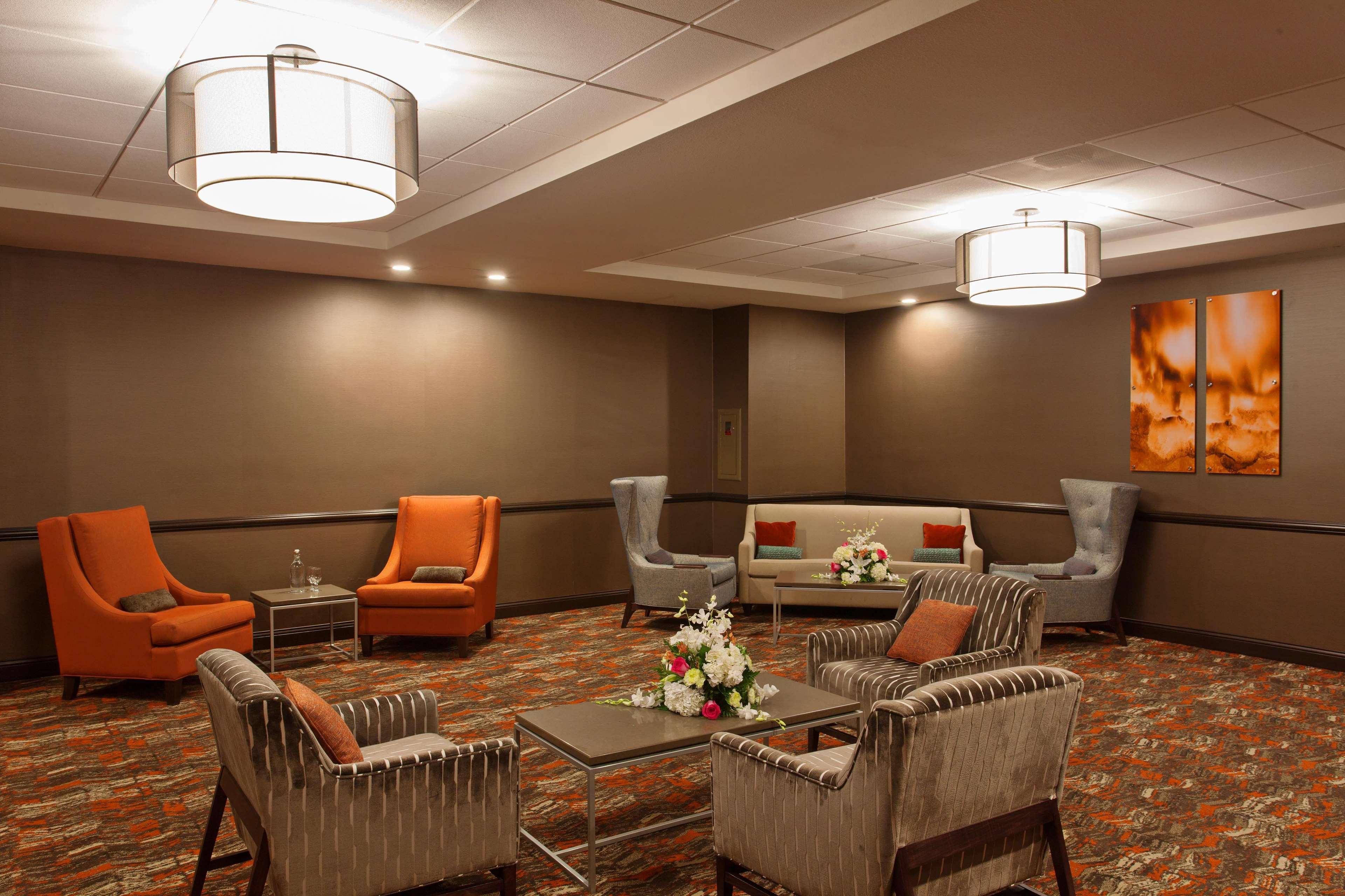 Doubletree By Hilton San Bernardino Hotel Ngoại thất bức ảnh