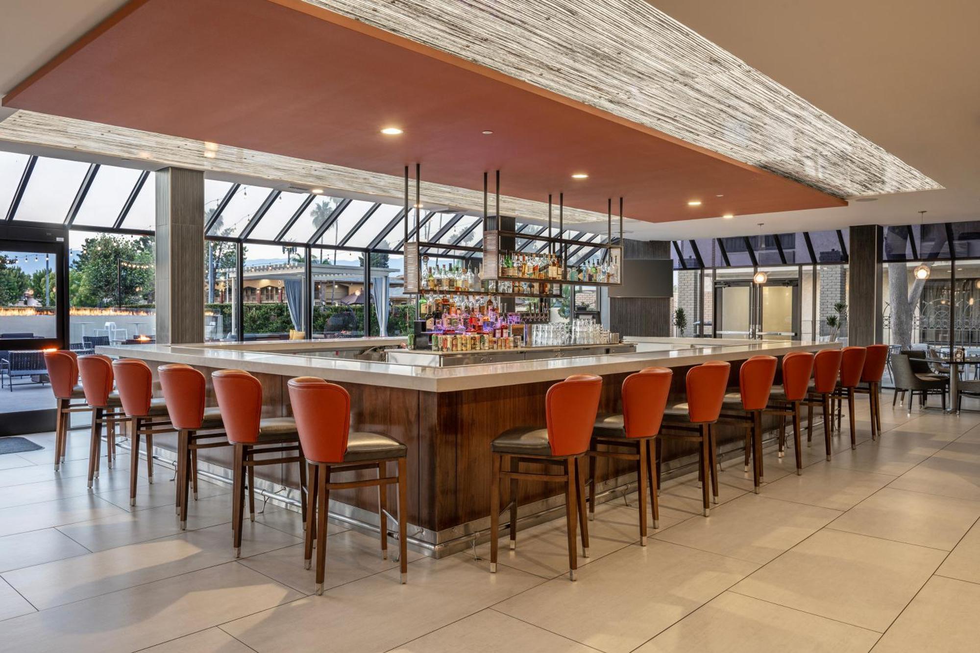 Doubletree By Hilton San Bernardino Hotel Ngoại thất bức ảnh