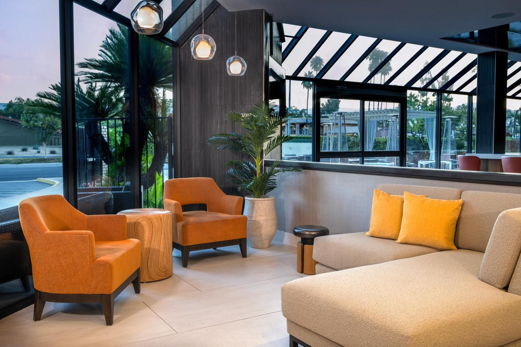 Doubletree By Hilton San Bernardino Hotel Ngoại thất bức ảnh