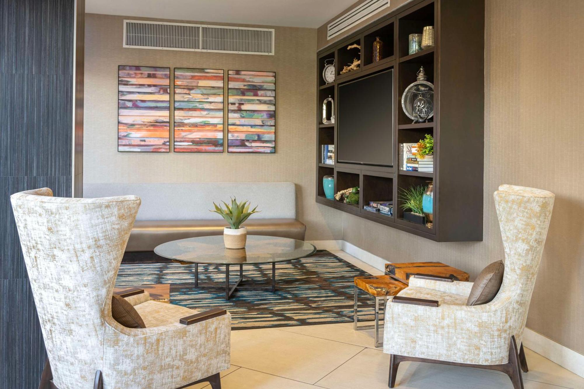 Doubletree By Hilton San Bernardino Hotel Ngoại thất bức ảnh