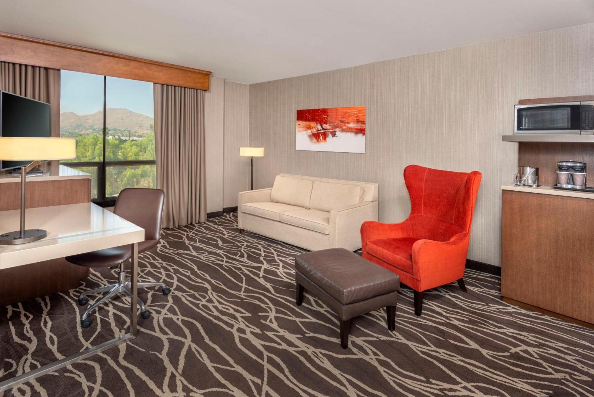 Doubletree By Hilton San Bernardino Hotel Ngoại thất bức ảnh