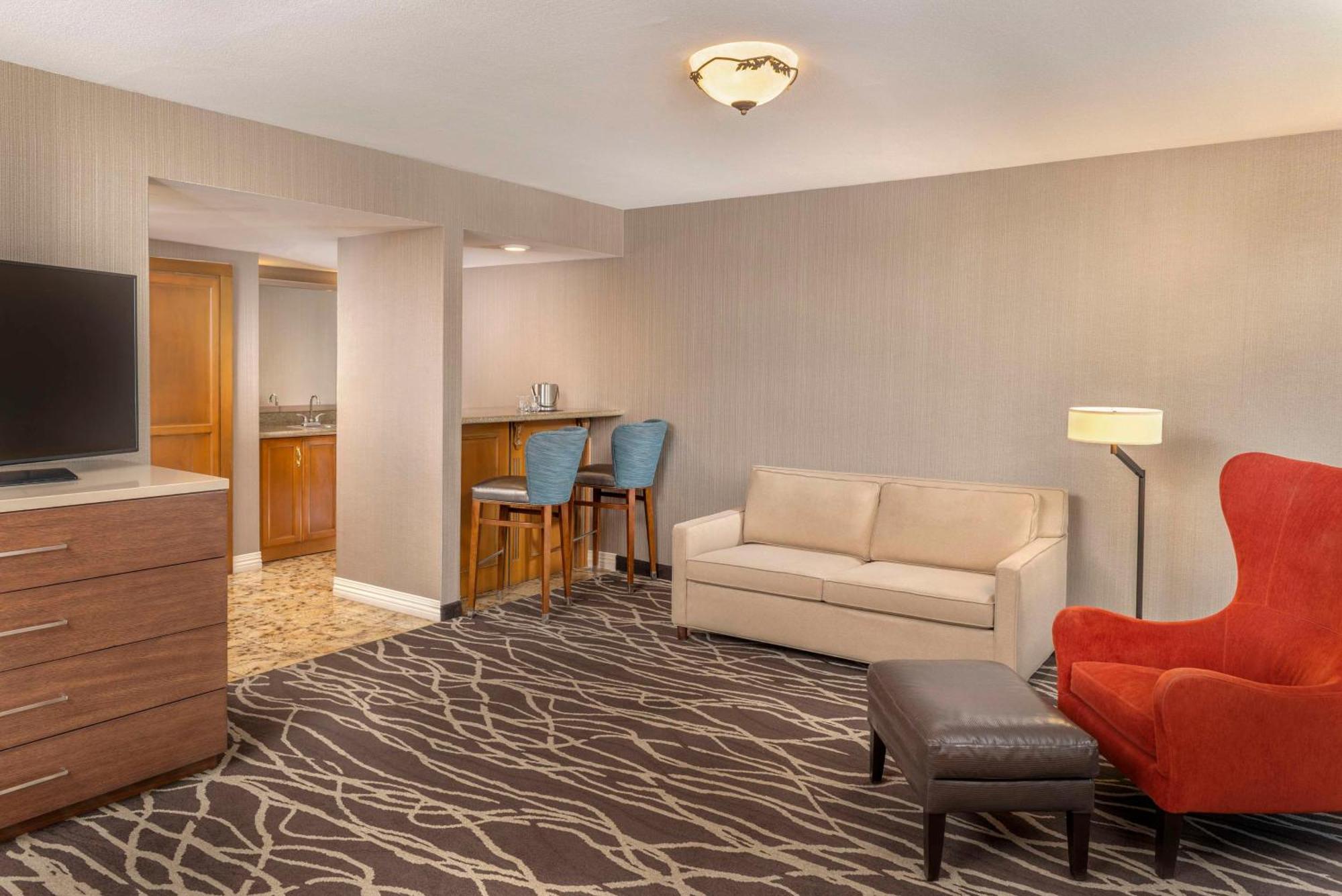 Doubletree By Hilton San Bernardino Hotel Ngoại thất bức ảnh