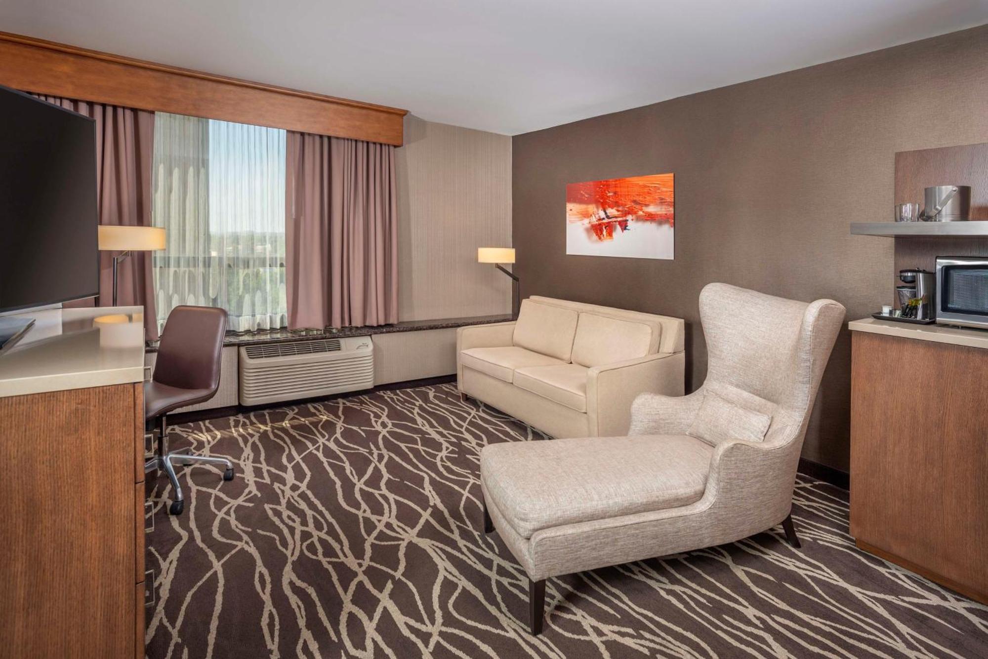 Doubletree By Hilton San Bernardino Hotel Ngoại thất bức ảnh