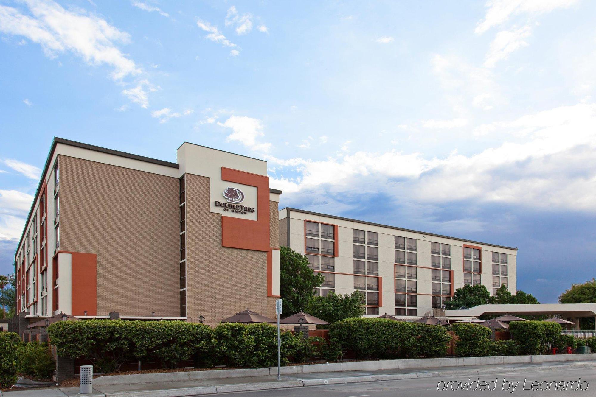 Doubletree By Hilton San Bernardino Hotel Ngoại thất bức ảnh